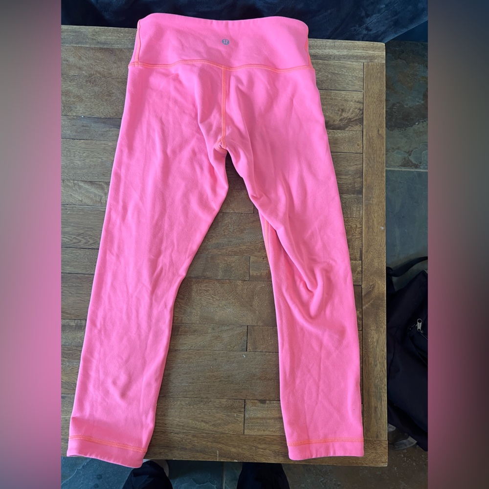 Lululemon Pink Mid-rise leggings 21” size 4